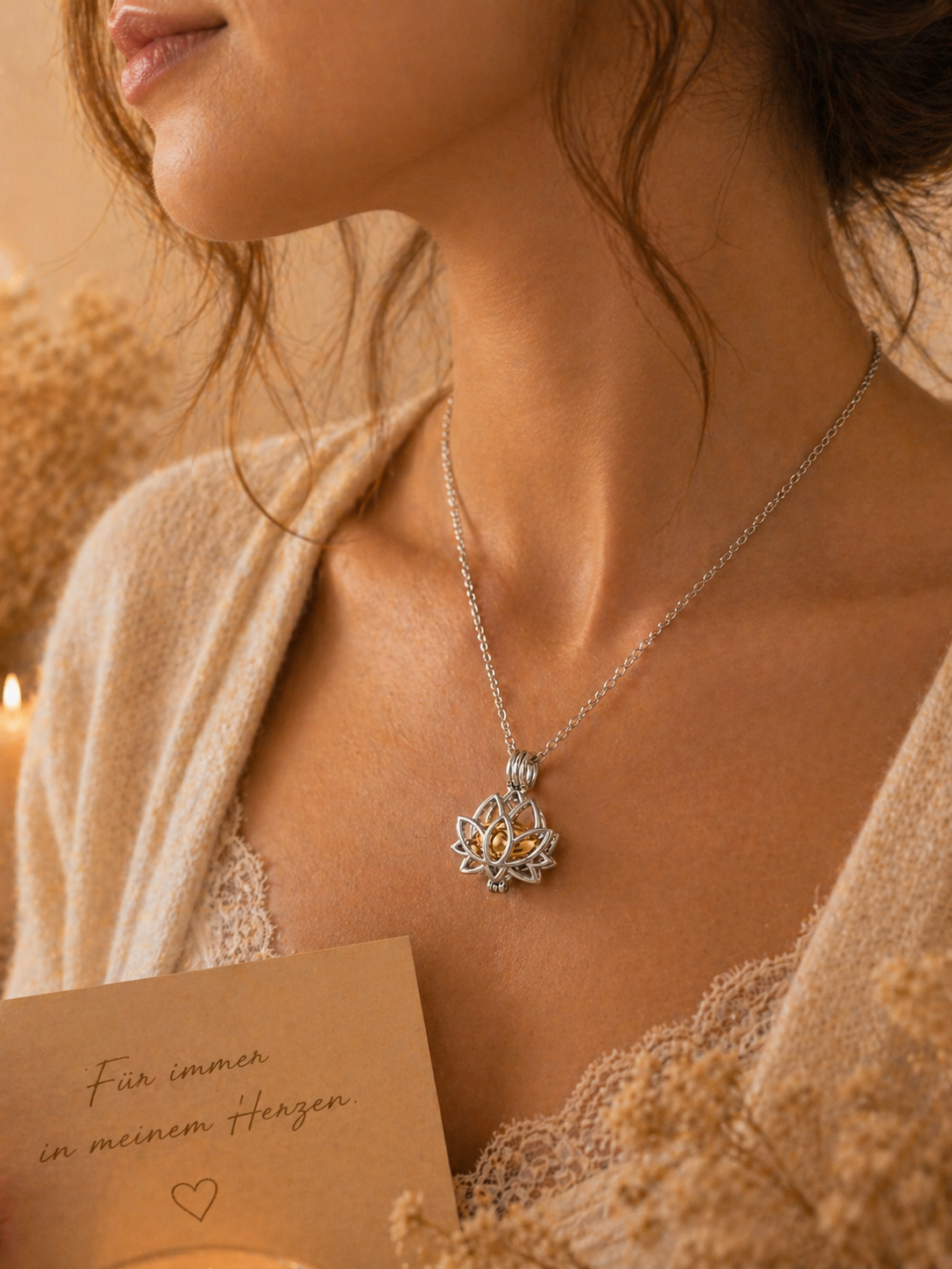 Monello Ascheschmuck Kette mit Lotusblume