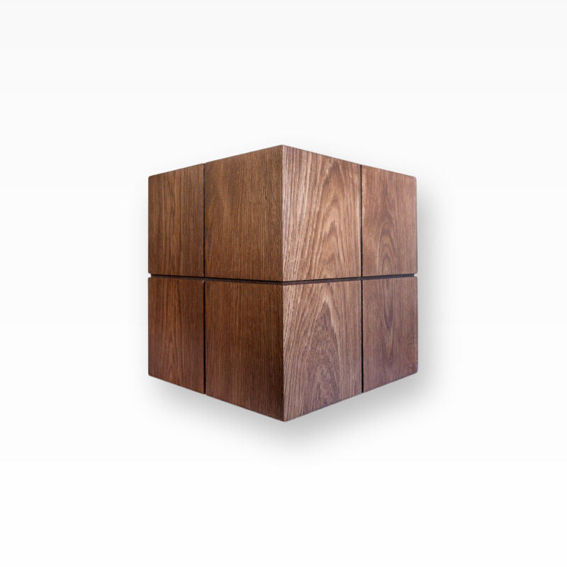 Pferdeurne aus Eichenholz mit Kreuznut