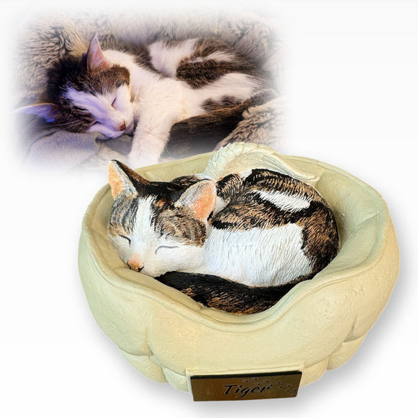 Monello® Tierurne Schlafende Katze bemalt nach Fotovorlage