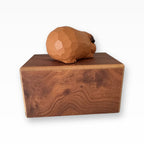 Monello Meerschweinchen-Urne aus Holz – Erinnerungsbox mit Figur