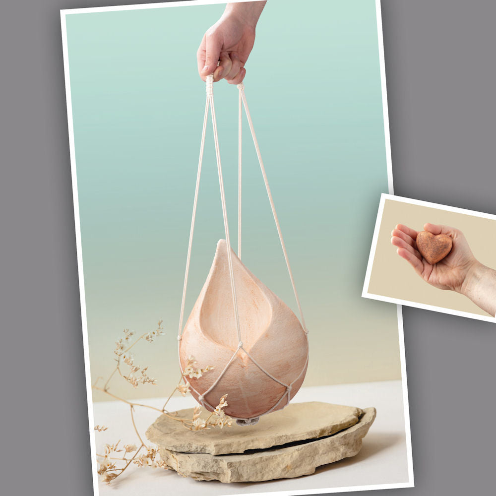 Biourne Celest mit Kuschelherzchen für die Erdbestattung