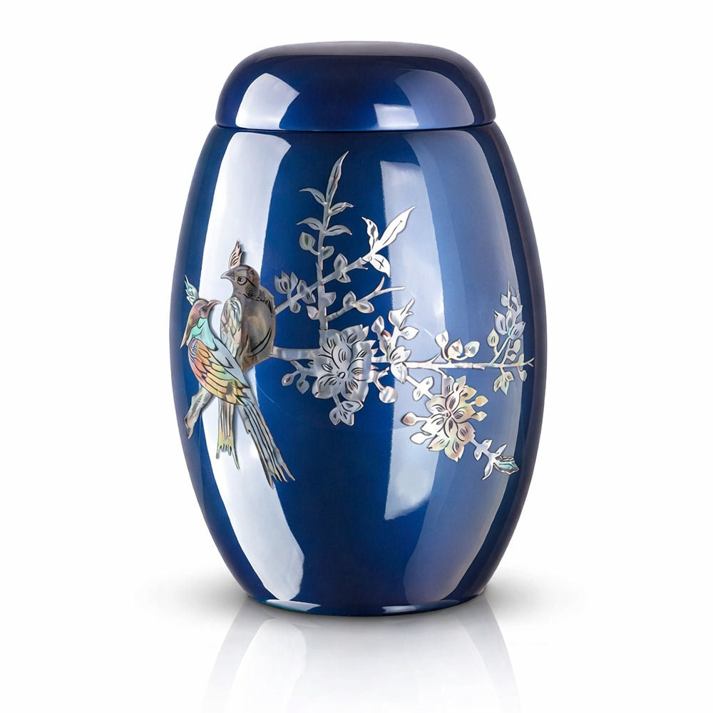 Urne für die Beisetzung Vögel mit Zweig