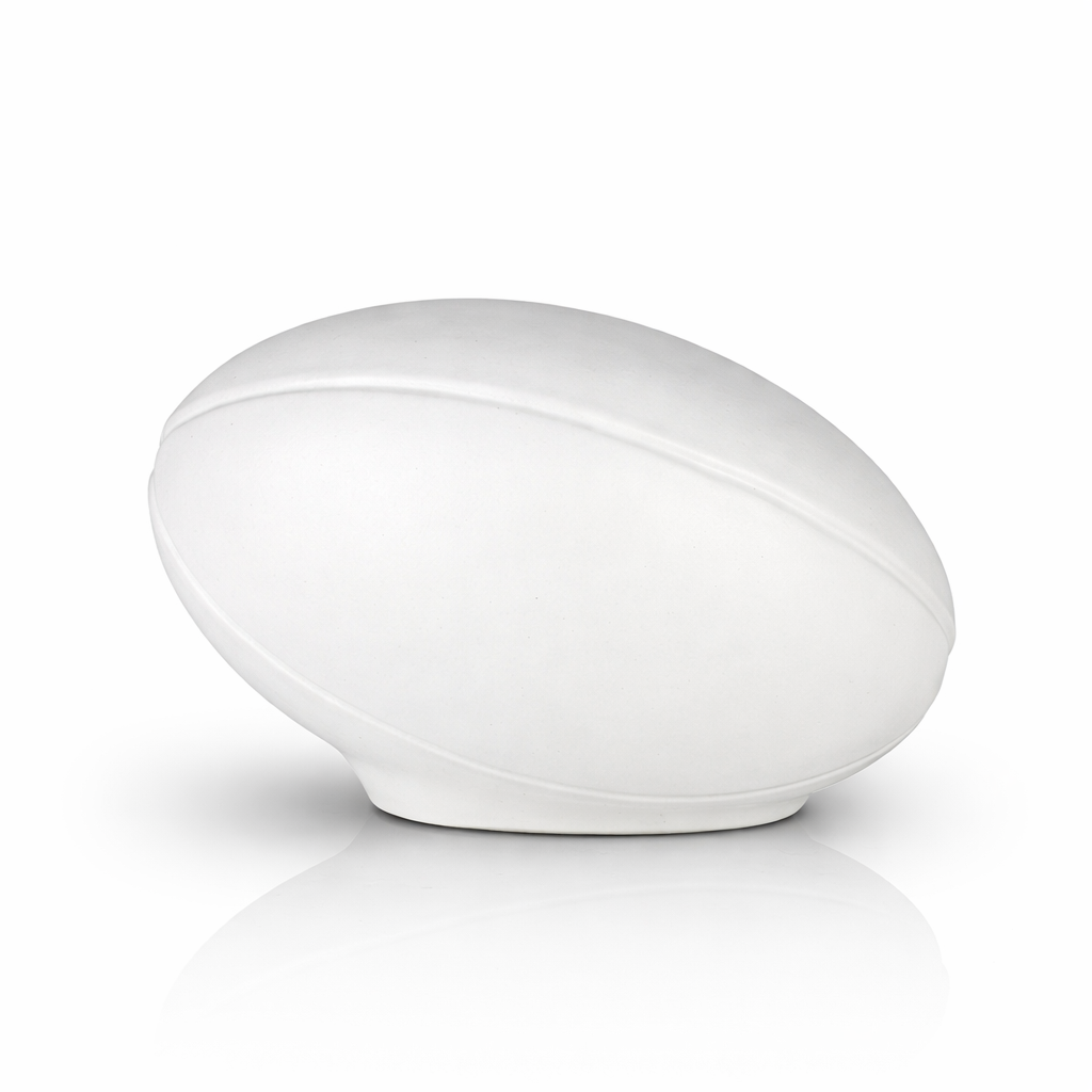 Keramik-Urne in Rugbyform – Sportliche Erinnerungsurne mit Charakter